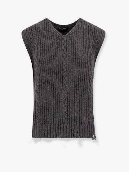 Gilet in cashmere con effetto destroyed thumbnail