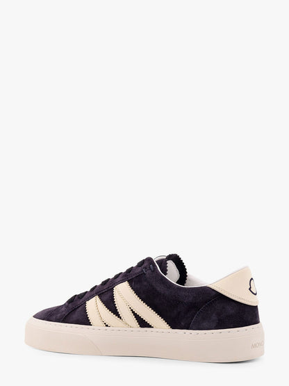 Low-top leather sneakers thumbnail