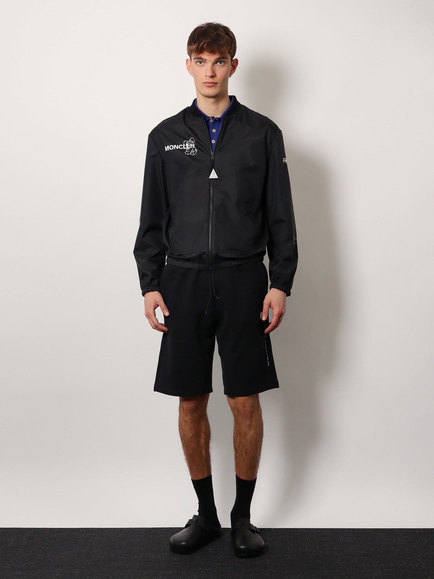Ostria 7 moncler frgmt hiroshi fujiwara jacket with maxi print
