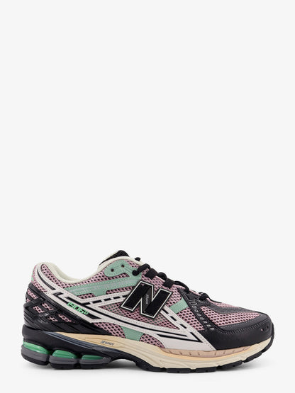 1906U low-top mesh sneakers thumbnail