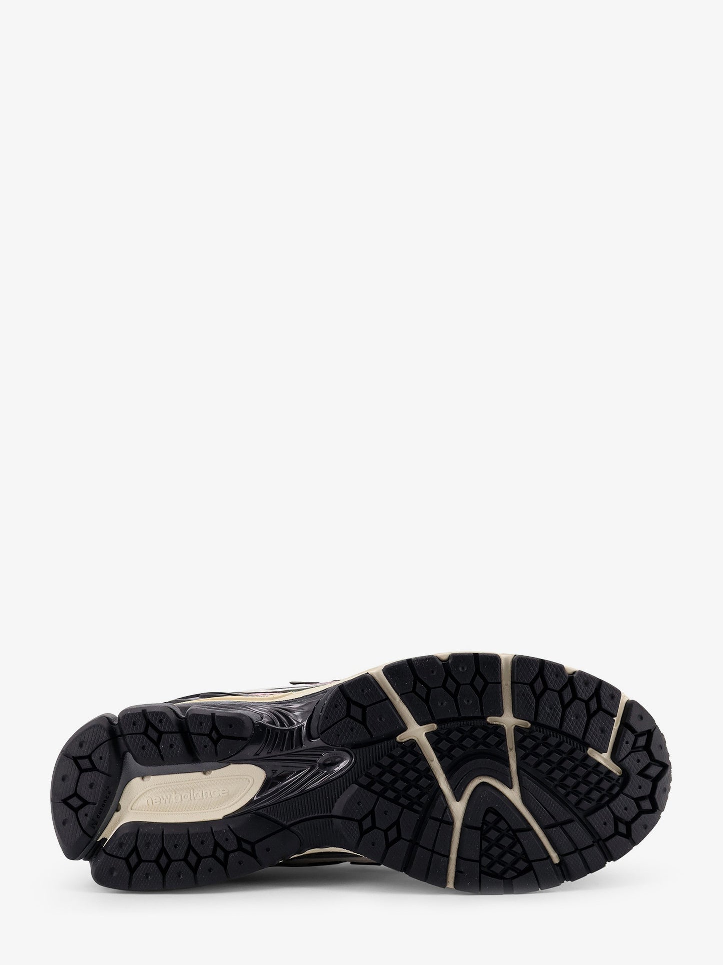 1906U low-top mesh sneakers