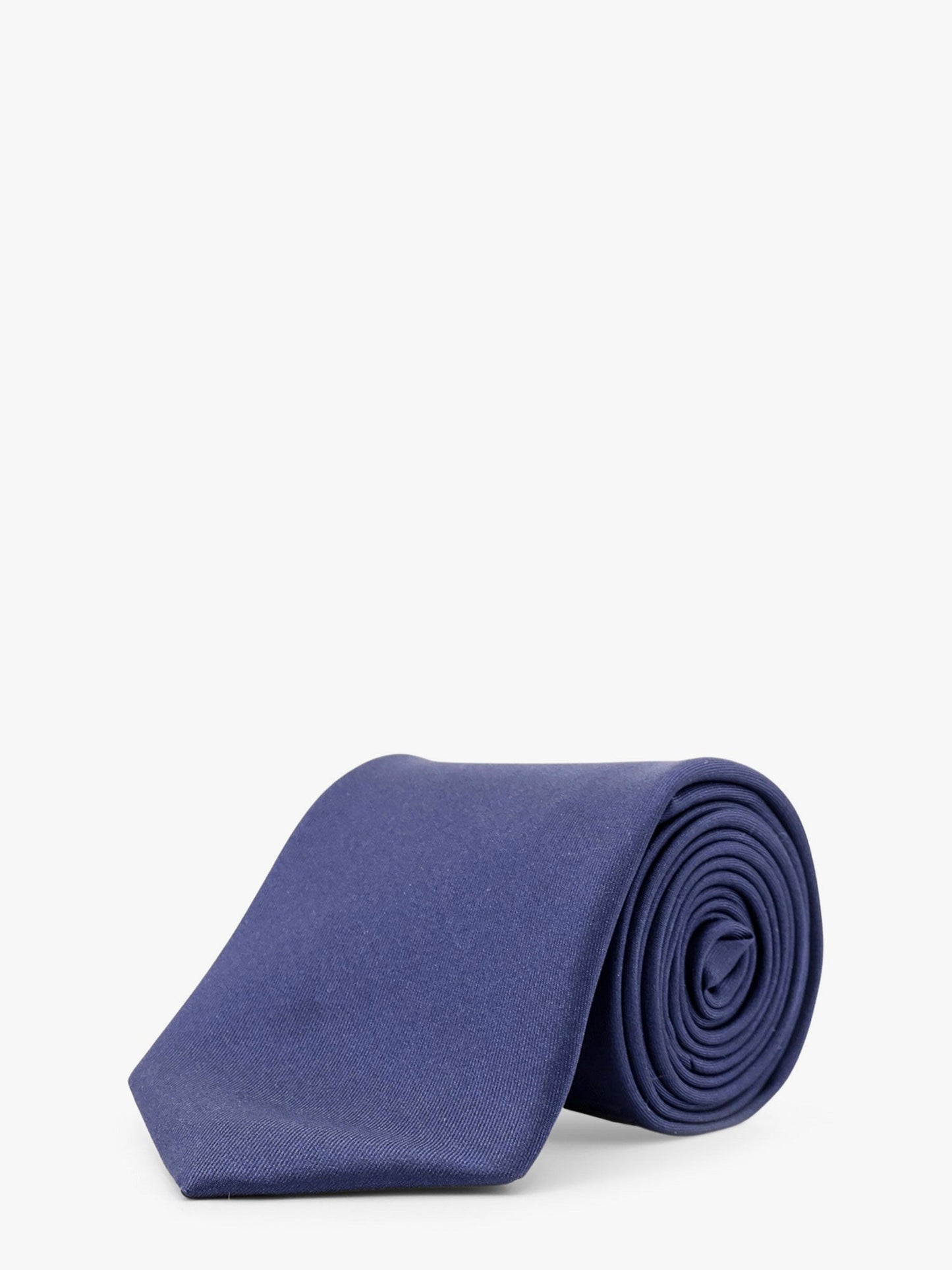 Silk tie