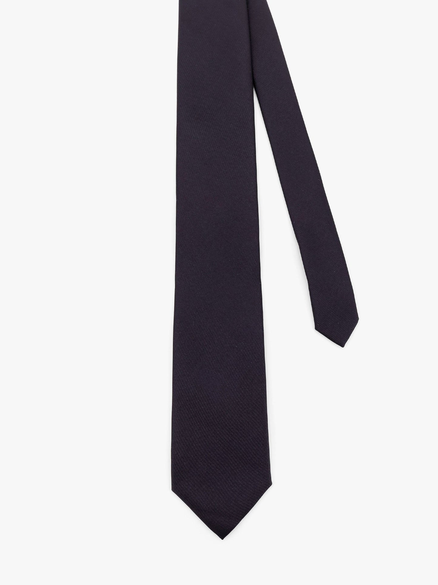 Silk tie