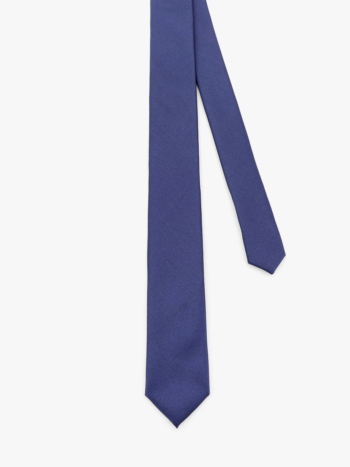 Silk tie