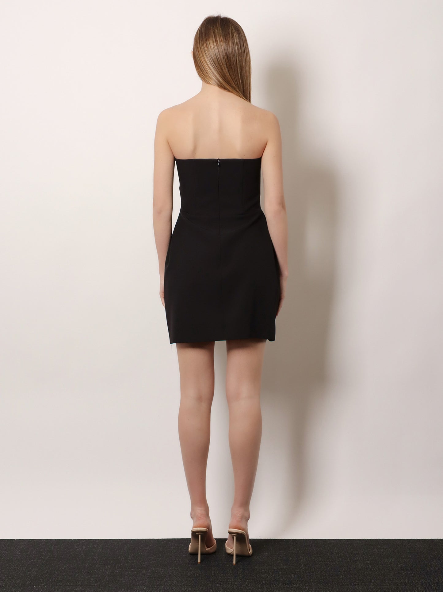 Mini dress with stays