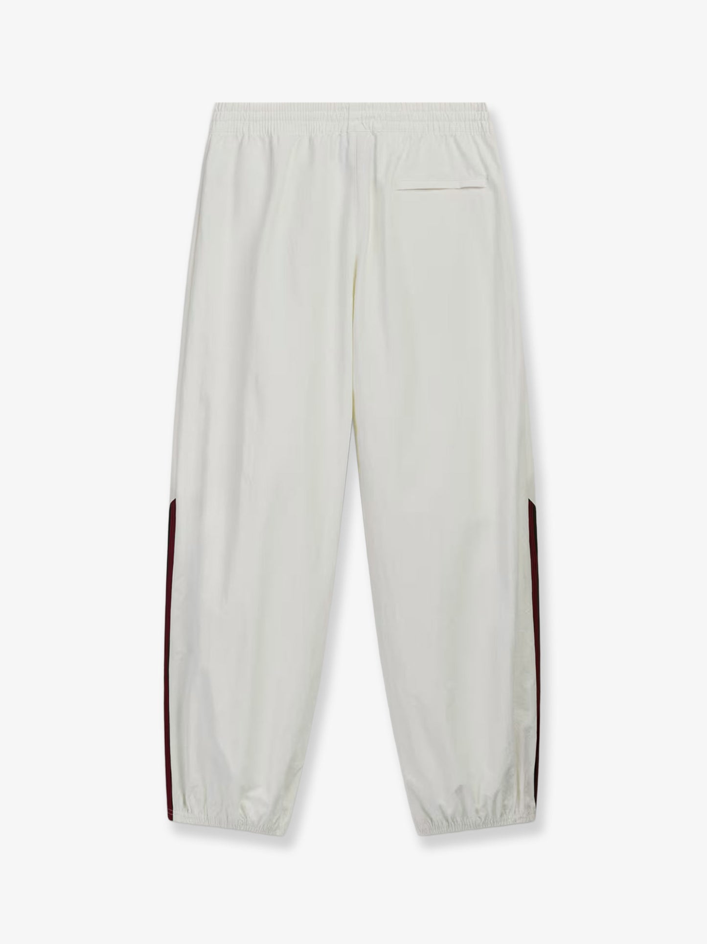 Pantaloni il nylon riciclato