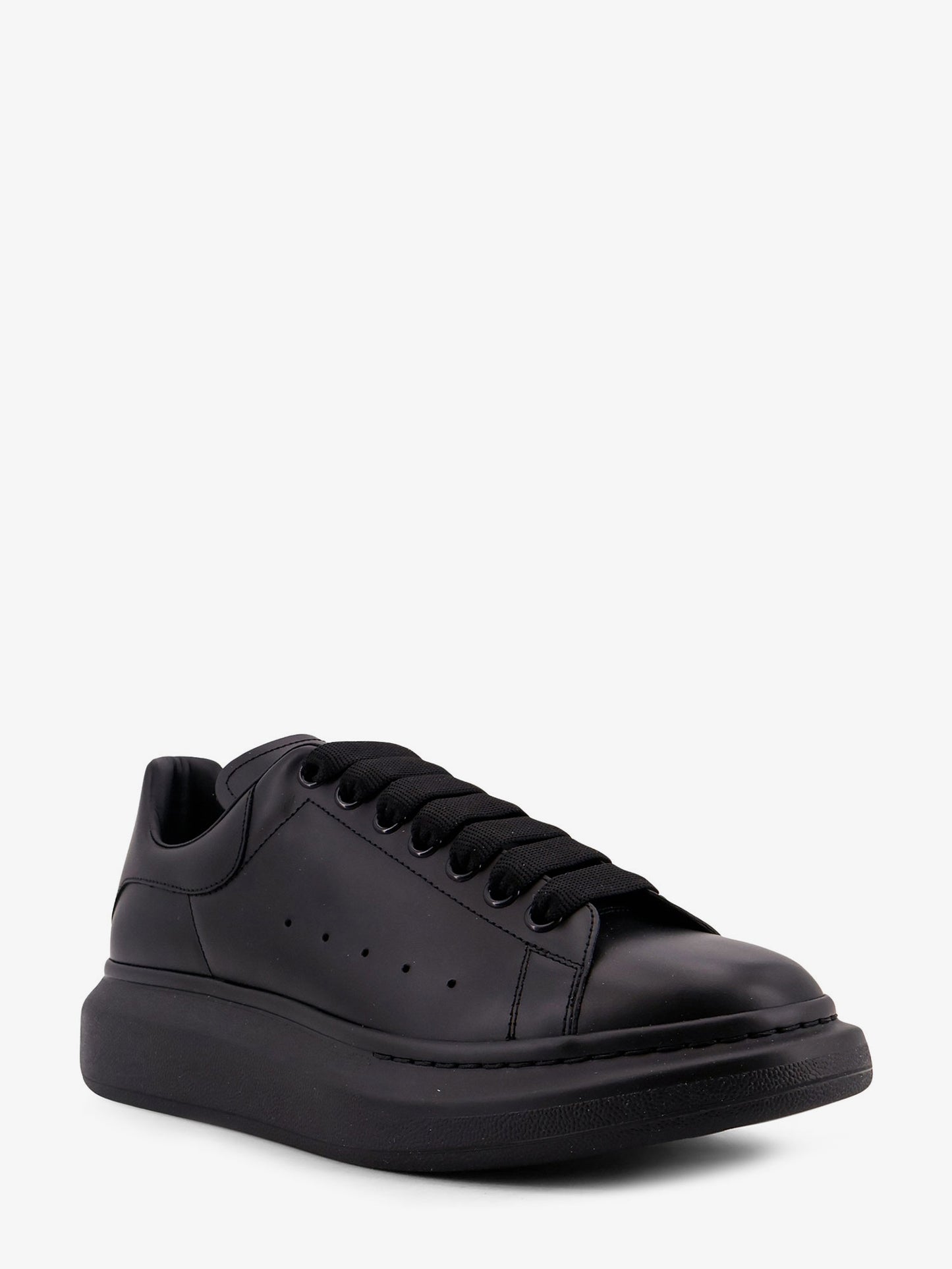 Leather sneakers