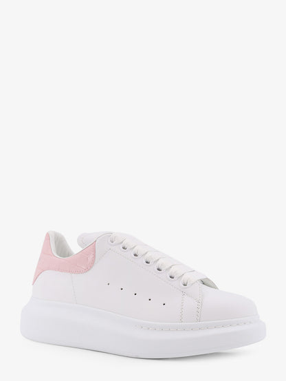 Oversize leather sneakers thumbnail