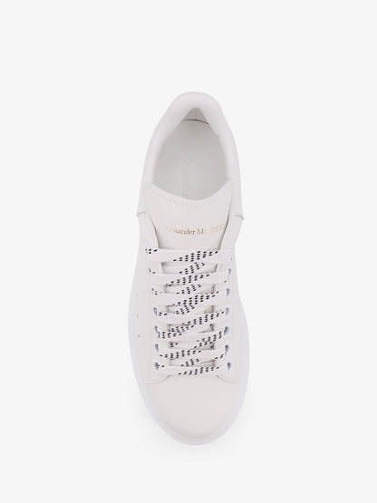 Oversized leather sneakers thumbnail