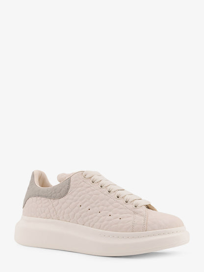 Oversize leather sneakers thumbnail