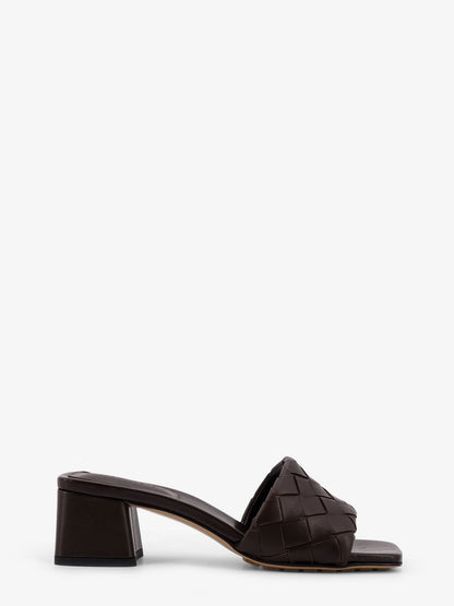 Leather heel sandals with Intrecciato motif thumbnail