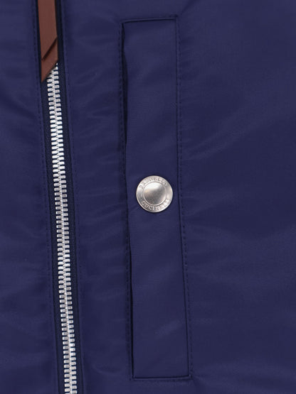Water-repellent nylon sleeveless jacket thumbnail