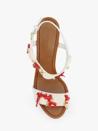 Leather sandals with sea coral details thumbnail