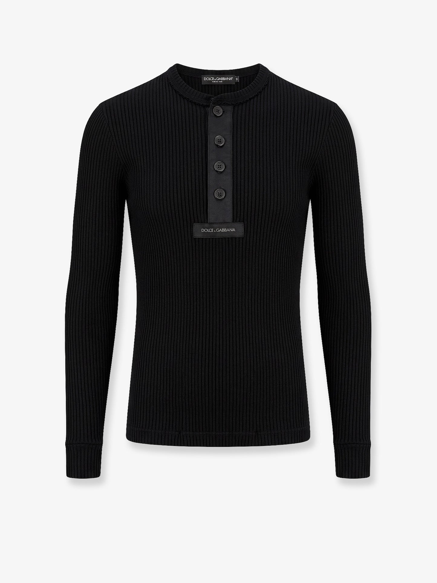 Ribbed cotton sweater with metal logo on the front