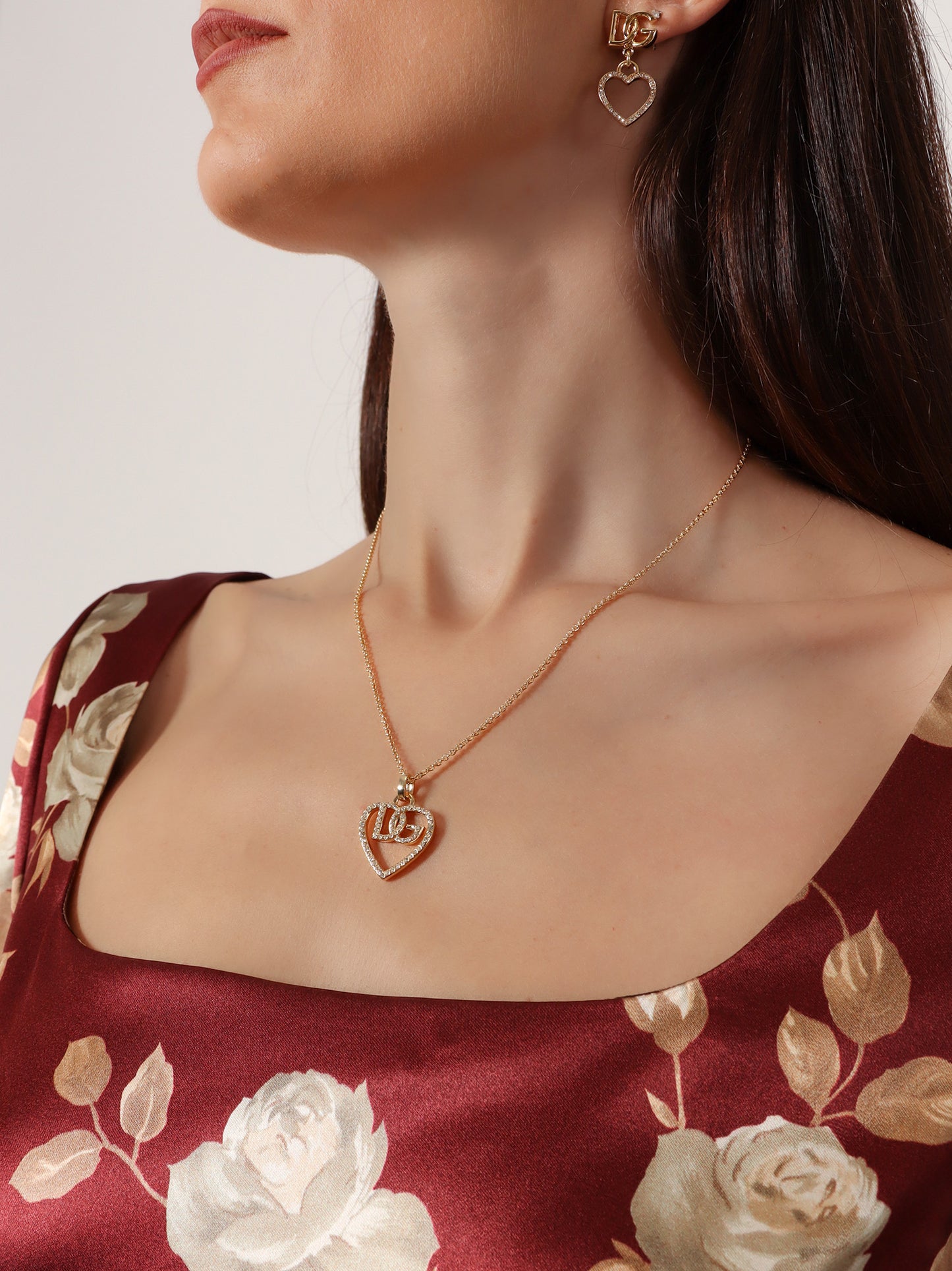 Gold brass necklace with rhinestones