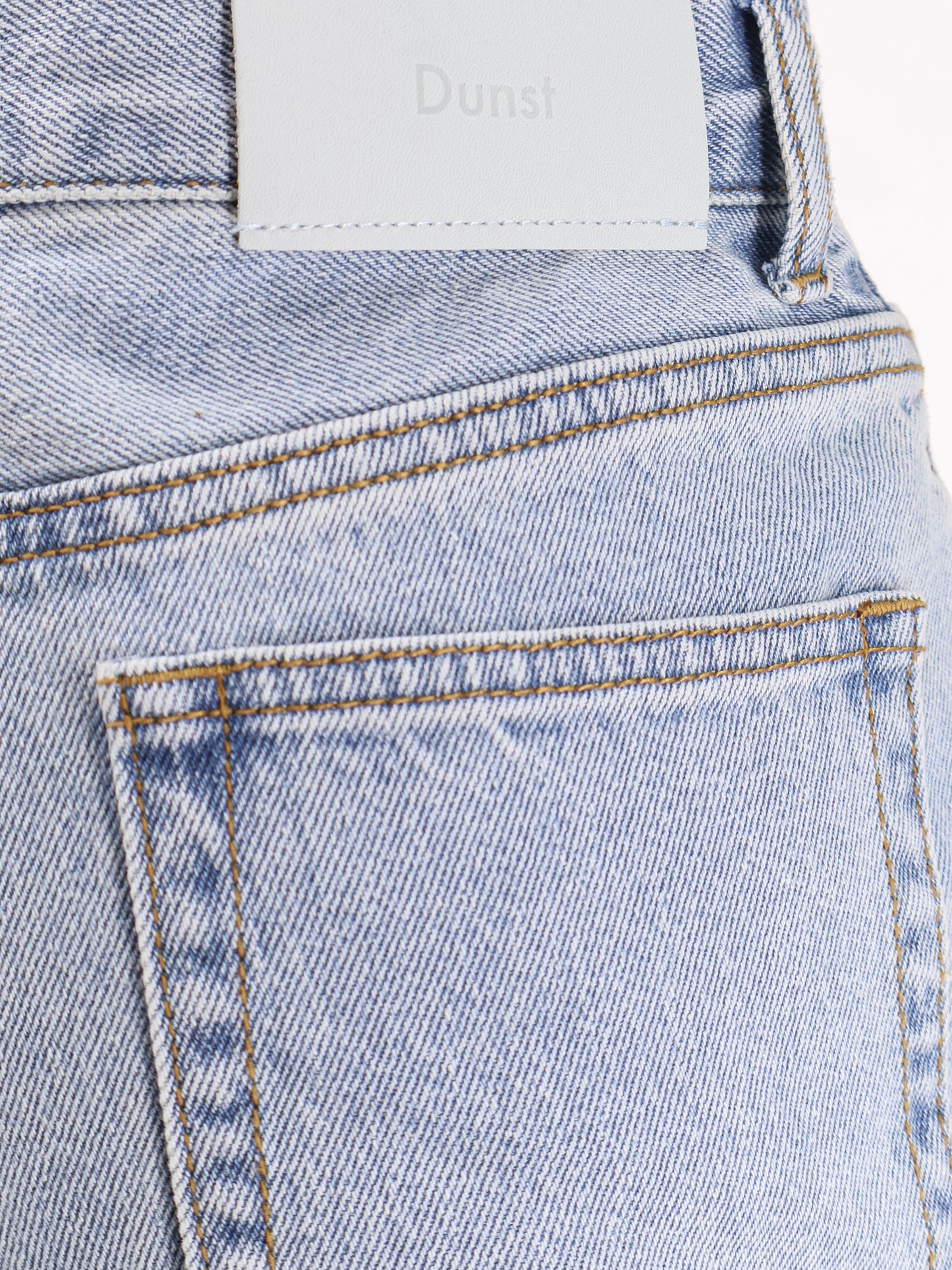 Relaxed Flared Jeans