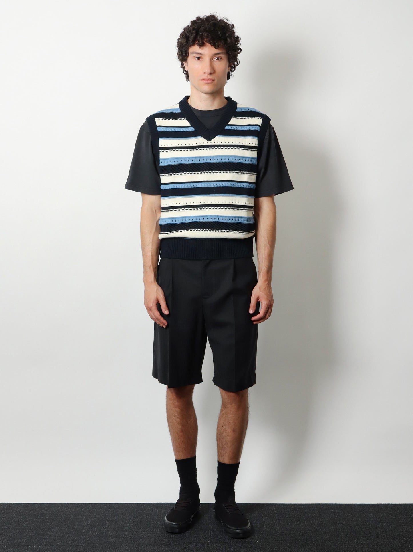Unisex sleeveless cotton sweater