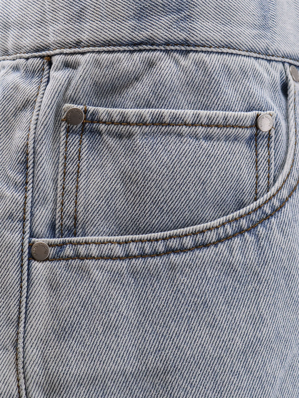 Light-washed denim bermuda shorts