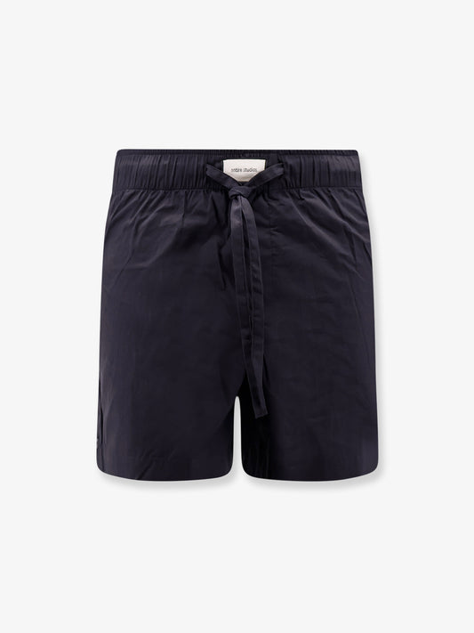 Cotton bermuda shorts with frontal logoed label