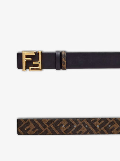 Rounded reversible belt thumbnail