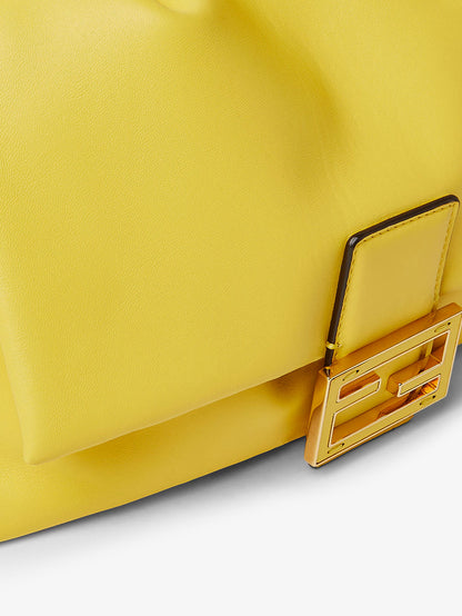 Mamma Baguette Medium leather crossbody bag thumbnail