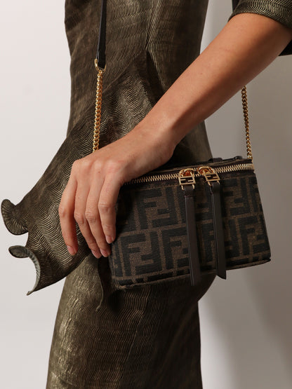 Borsa a tracolla Vanity in tessuto jacquard FF thumbnail
