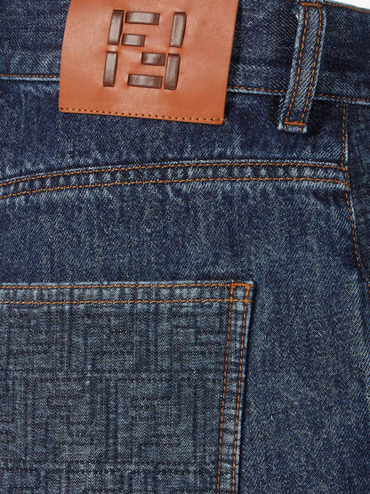 Shorts in denim thumbnail