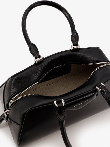 Antigona Small leather crossbody bag thumbnail