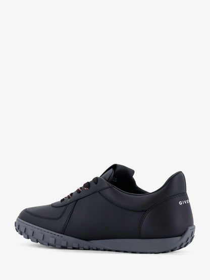 Leather sneakers thumbnail