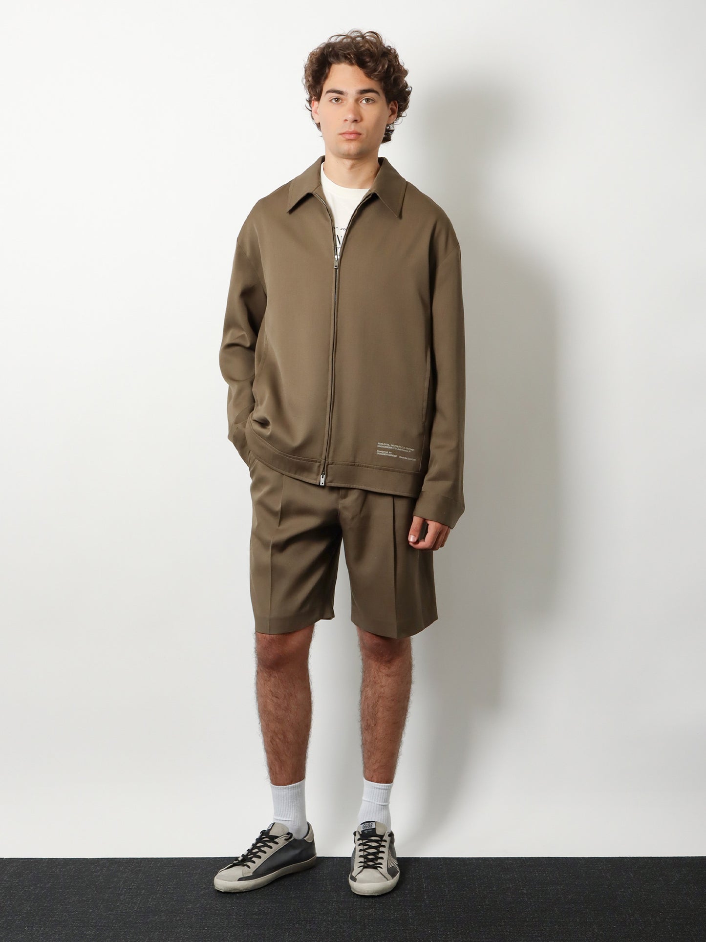 Virgin wool shorts