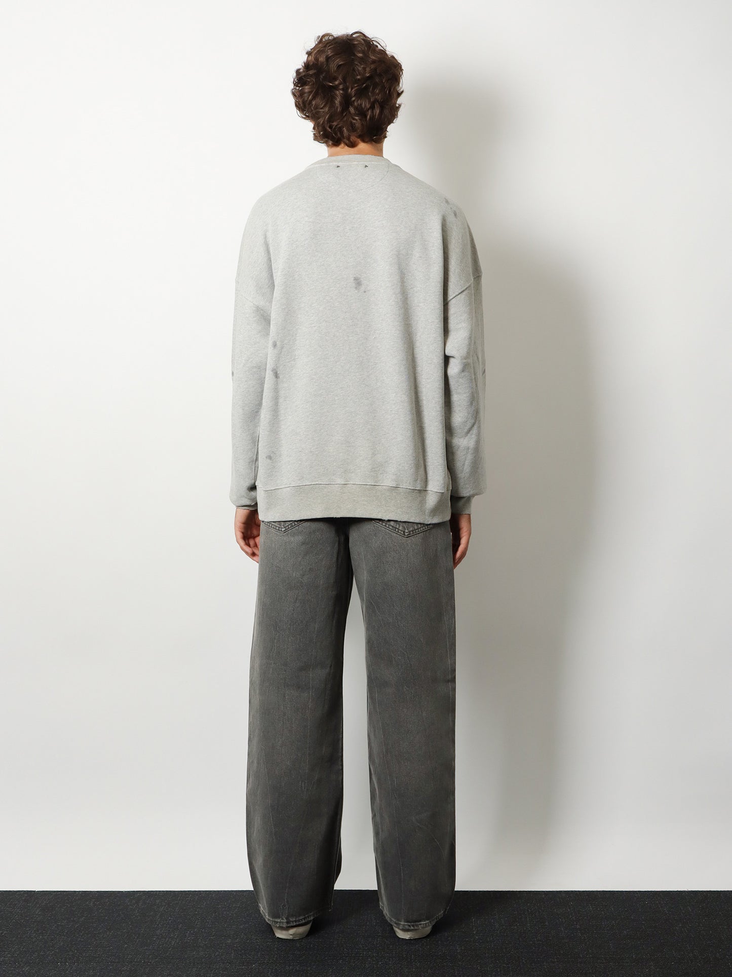 Cotton sweatshirt with print on the front