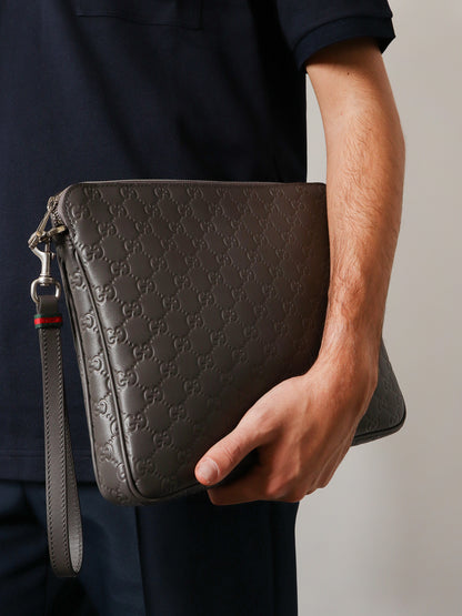 GG Emblem leather crossbody bag thumbnail