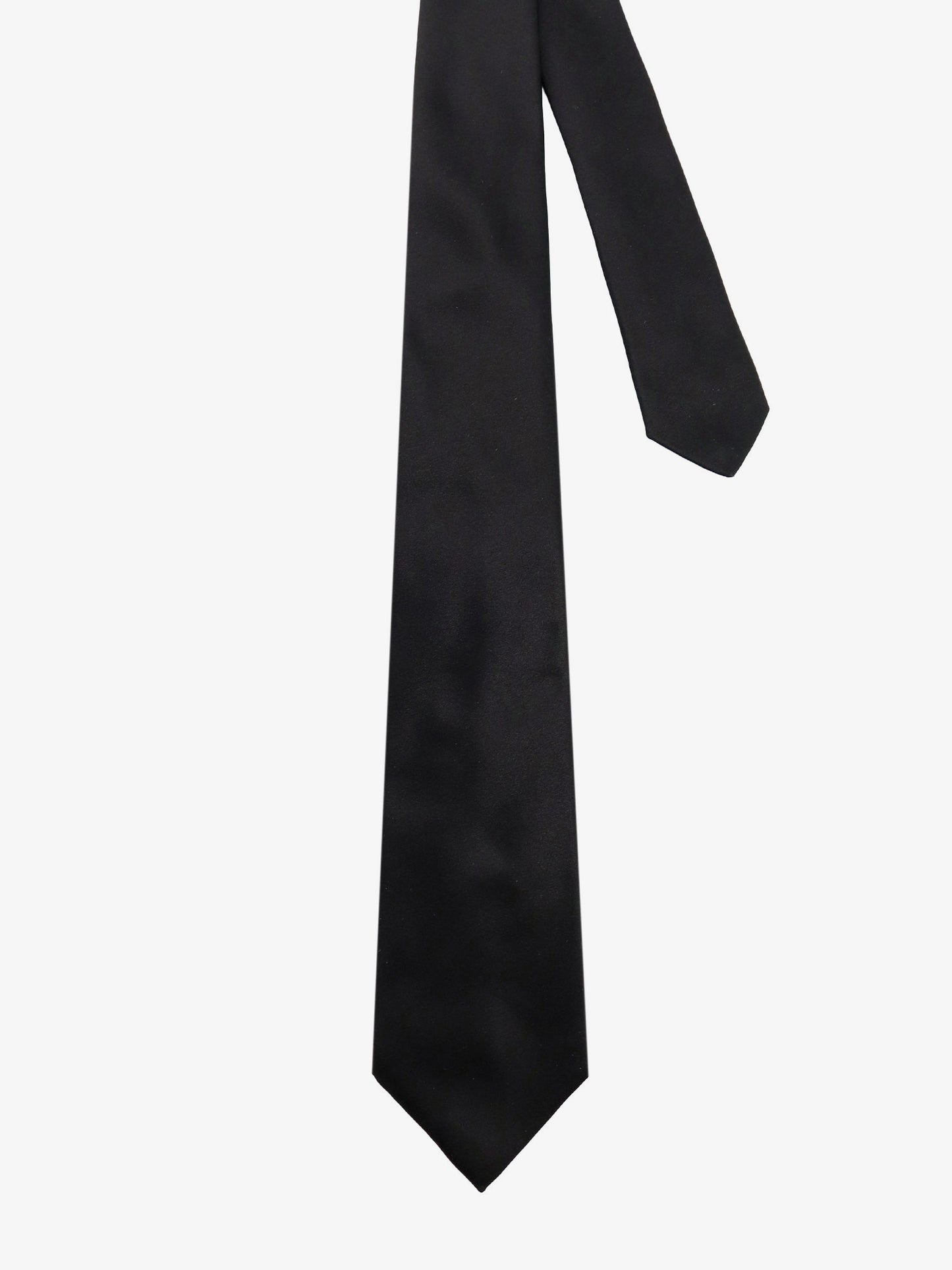 Silk tie
