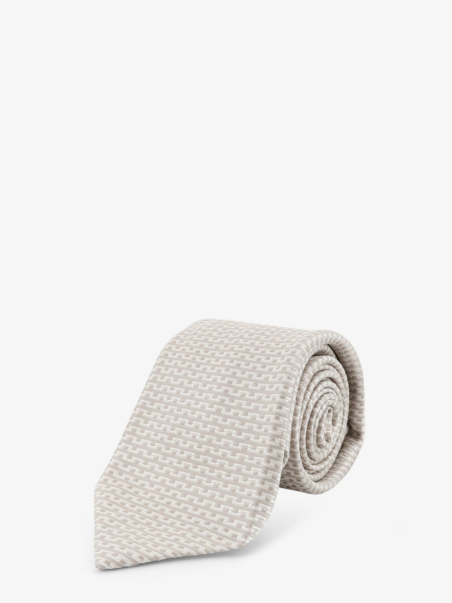 Silk tie