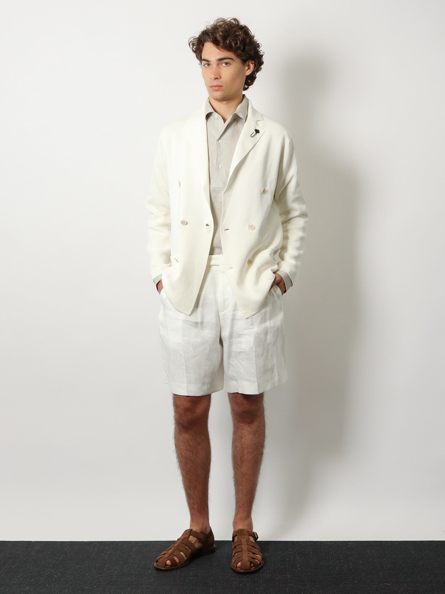 Linen shorts