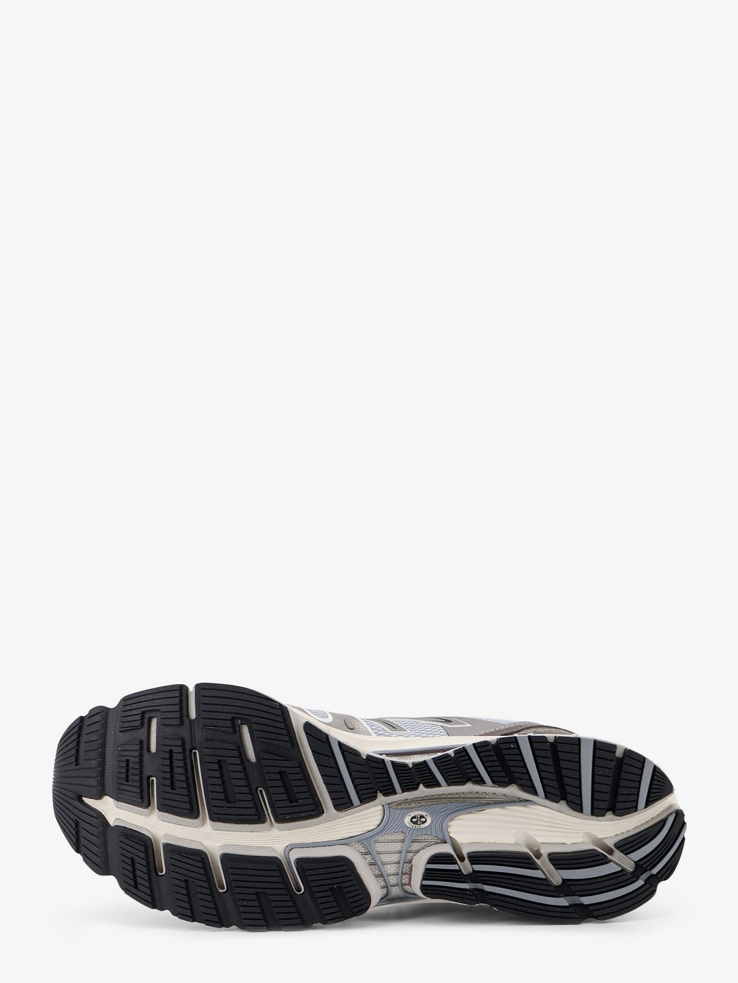 Sneakers U18907 in mesh con logo laterale