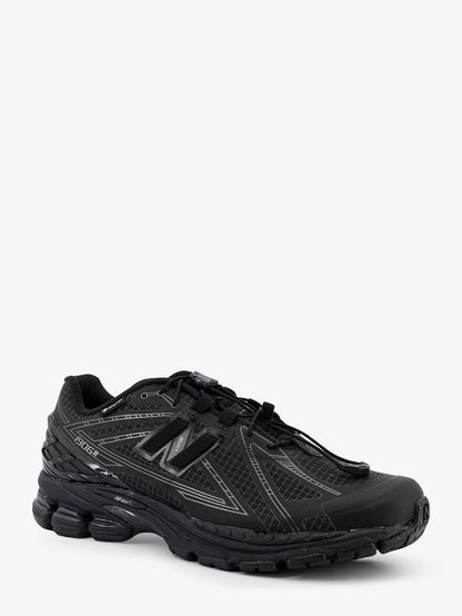 U190631 Gore-tex sneakers with side logo thumbnail