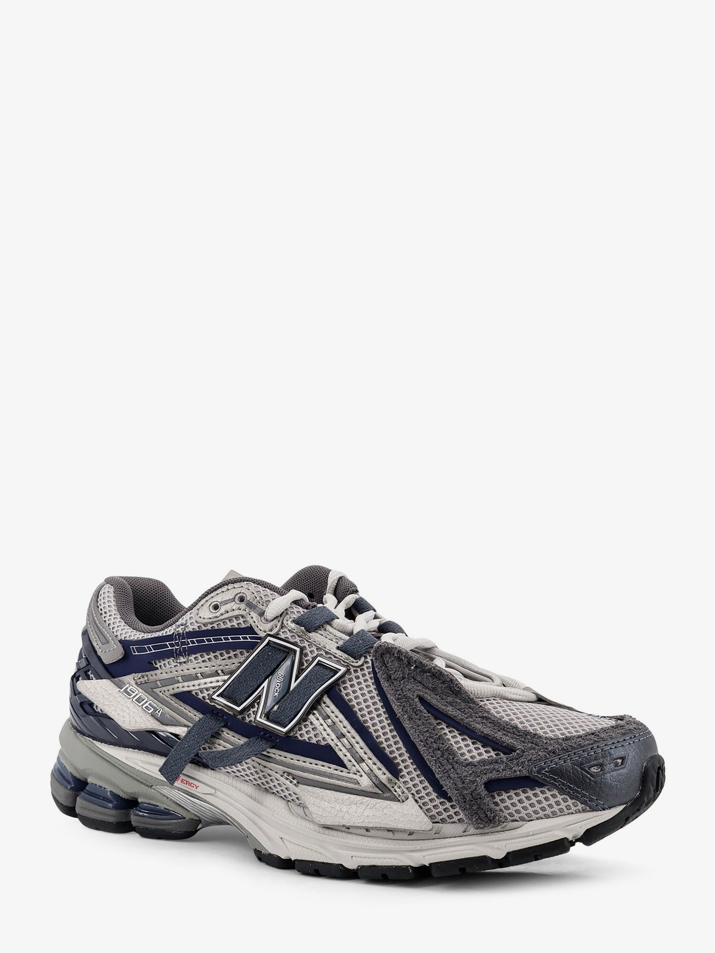 U19064 mesh sneakers with suede inserts