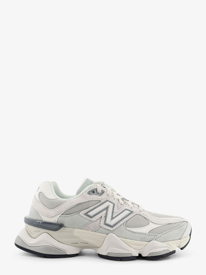 U90602 mesh and suede sneakers with embroidered logo thumbnail