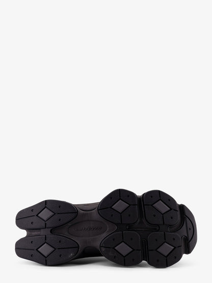 740 mesh sneakers with logo on the side thumbnail
