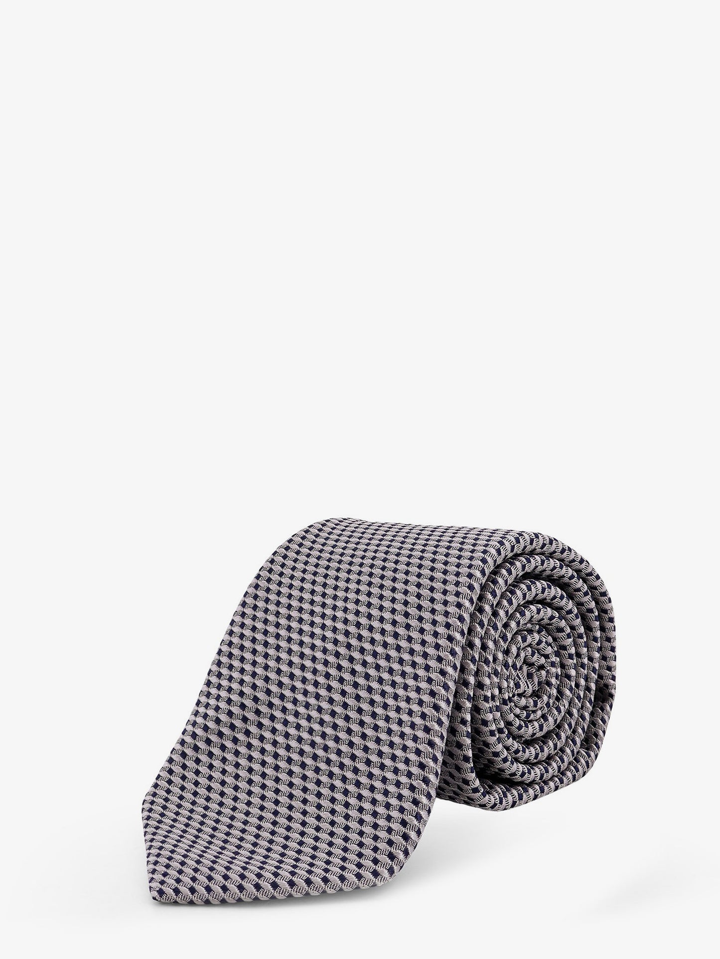 Silk tie