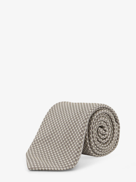 Silk tie