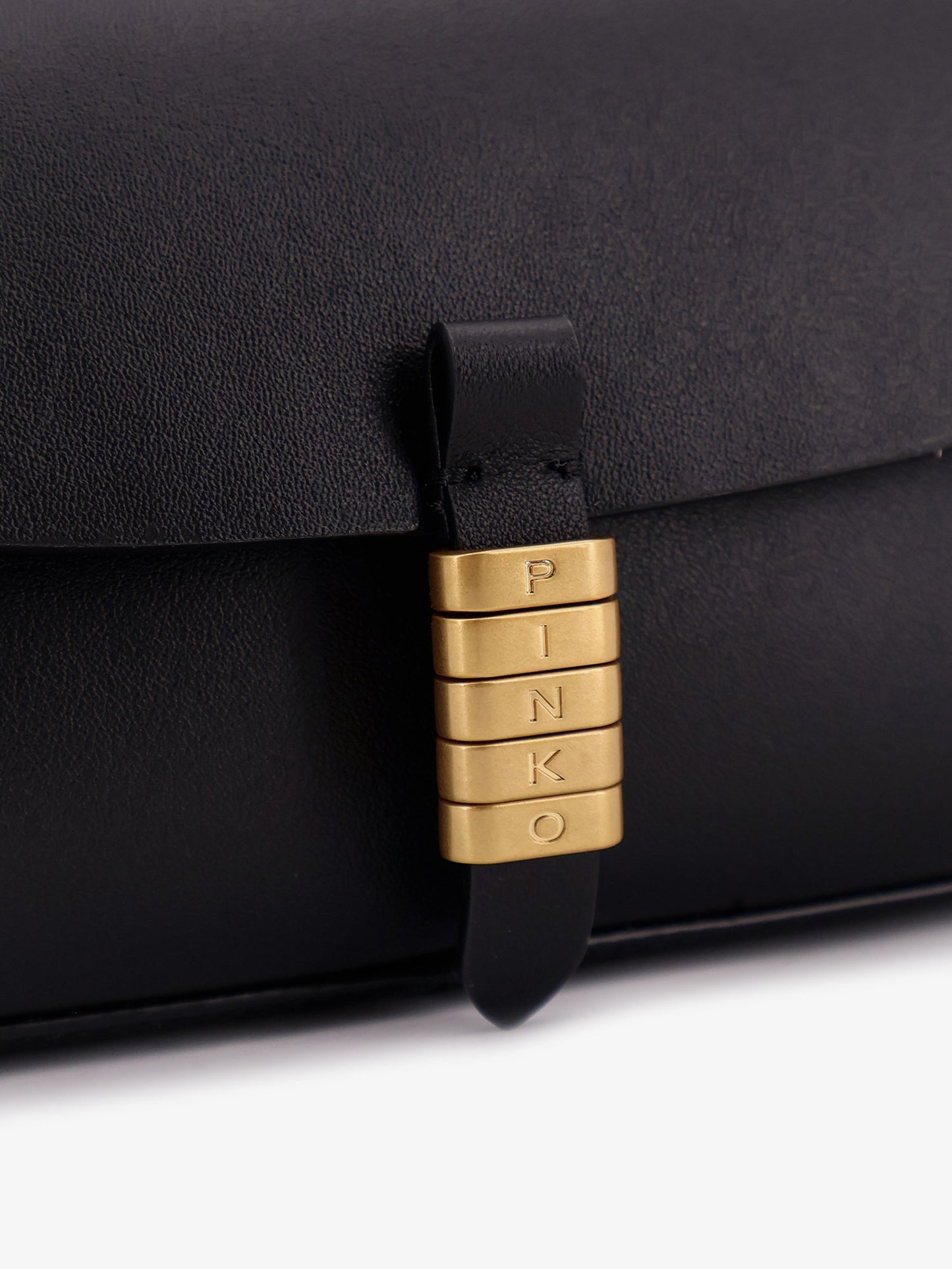 Saddle Flat leather crossbody bag