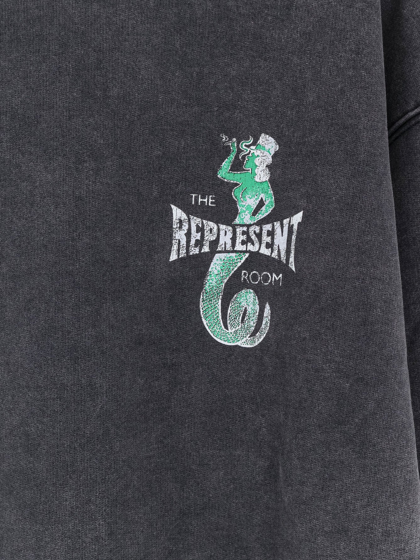 Cotton sweatshirt with print on the front