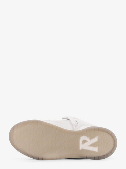 Studio leather sneakers thumbnail