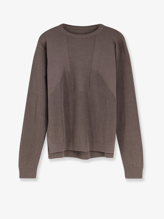 Virgin wool sweater