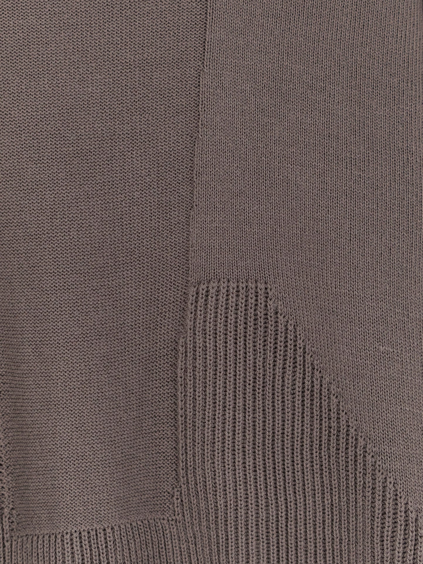 Maglia in lana vergine