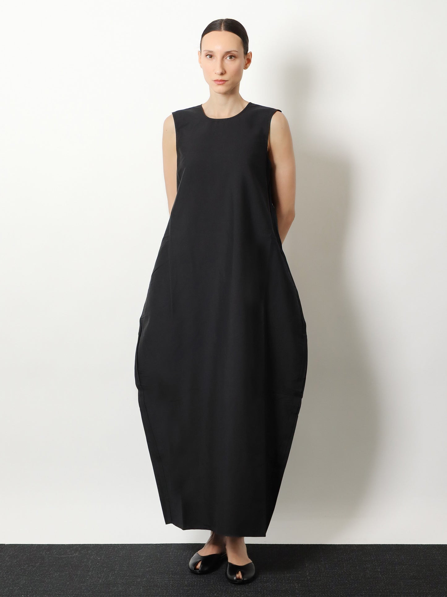 Hourglass linen and silk blend long dress