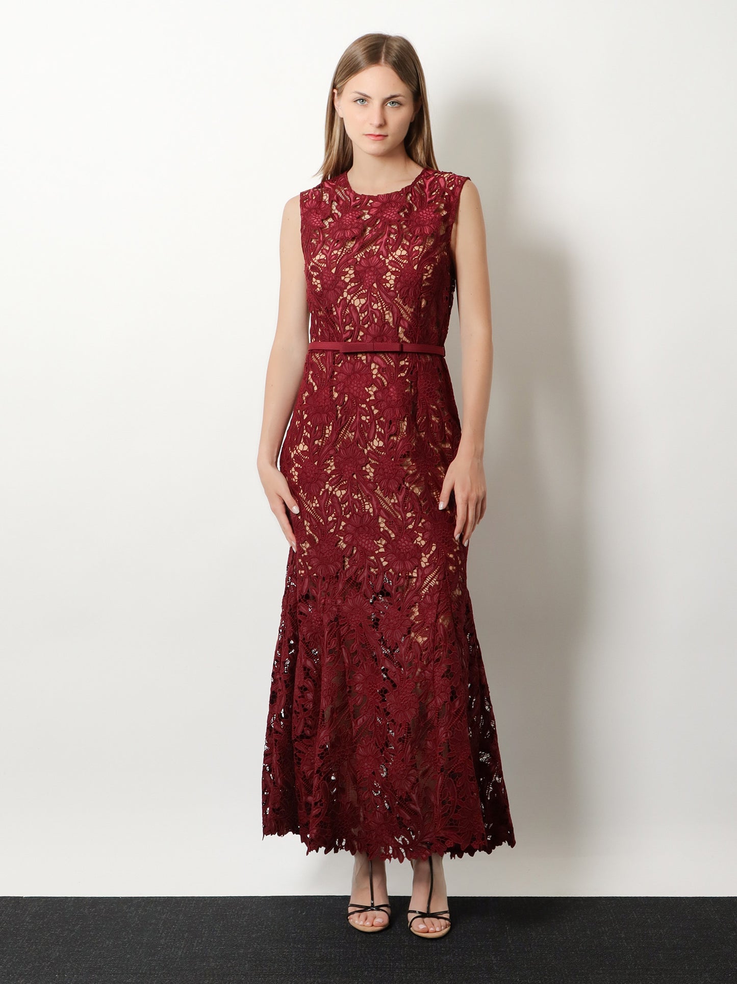Lace Midi Dress with belt