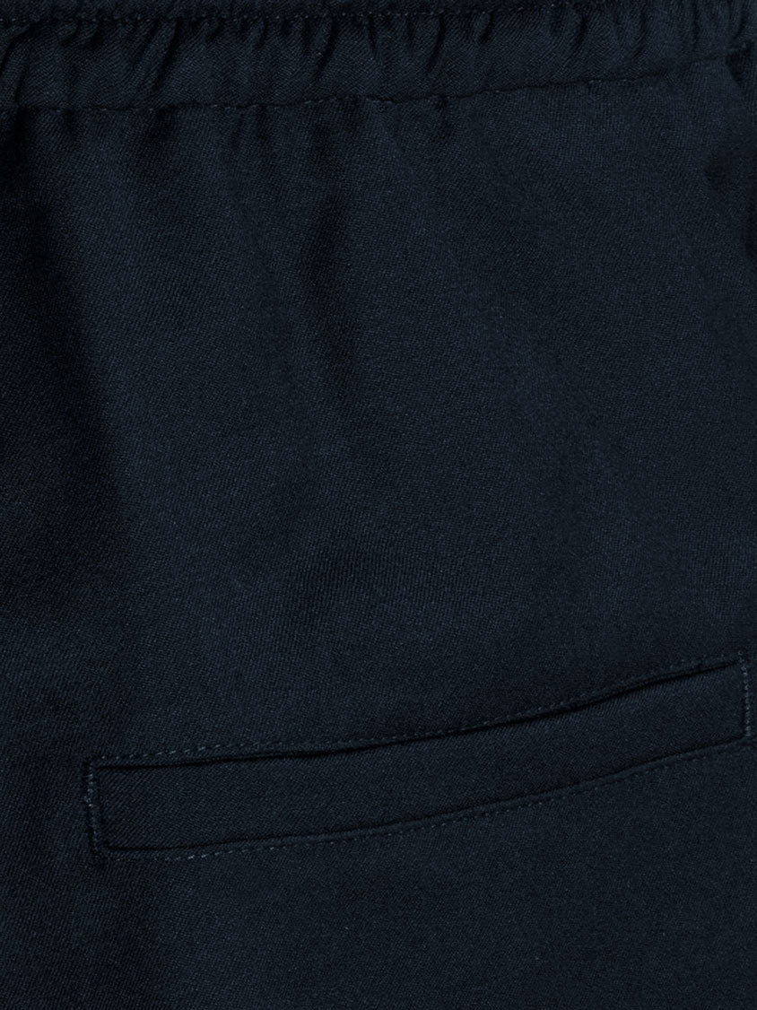 Light wool shorts